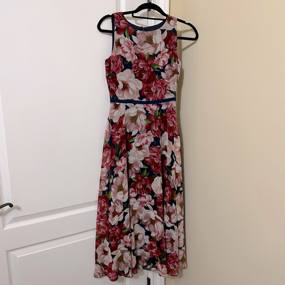 Hobbs London floral midi dress size UK 6 and US 2 - Picture 1 of 4